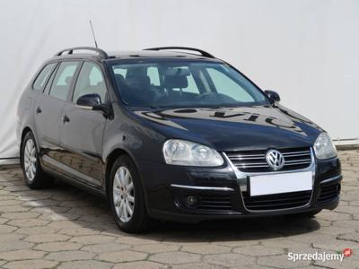 VW Golf 1.6