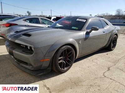 Dodge Challenger 6.0 benzyna 2019r. (WINDSOR)