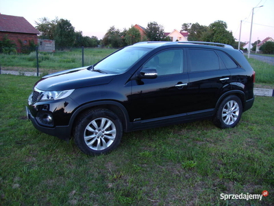 Kia Sorento AWD 4x4 2011r. 2.0D 150KM czarne skóry, kamera cofania, Hak