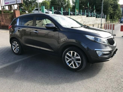 Kia Sportage benzyna bezwypadkowy zamiana serwis