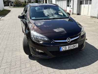 Opel astra 2014 rok diesel