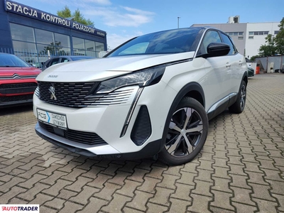 Peugeot 3008 1.2 benzyna 130 KM 2023r. (Kraków, Nowy Targ)