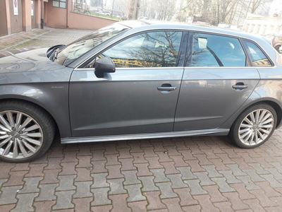 Sprzedam Audi A3 hybryda