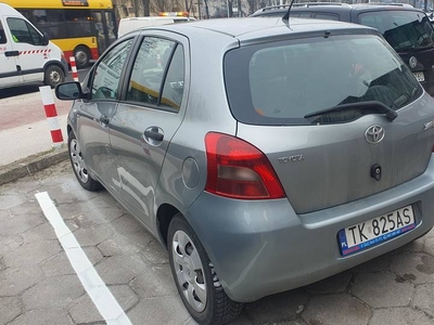 syndyk sprzeda udział 1/2 w prawie własności samochodu os. toyota yaris