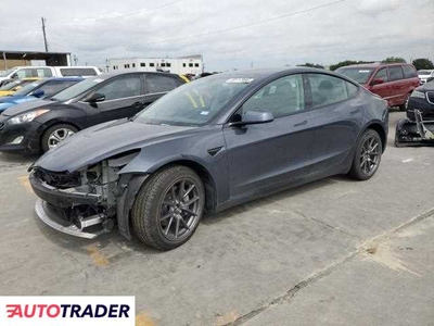 Tesla Model 3 benzyna 2021r. (GRAND PRAIRIE)