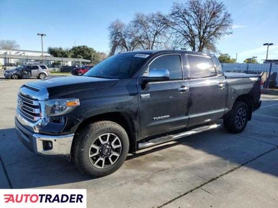 Toyota Tundra 5.0 benzyna 2018r. (SACRAMENTO)