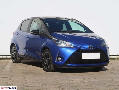 Toyota Yaris 1.5 109 KM 2017r. (Piaseczno)