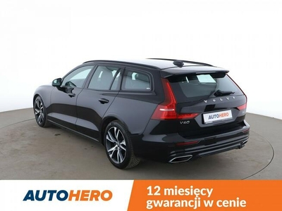 Volvo V60 FV23 2.0 B4 R-Design Tempomat Navi Grzana Kierownica Fotele Skóra LED