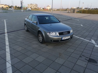 AUDI A4 B6 1.6 MPI