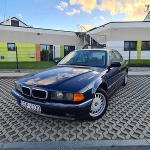 BMW serii 7 2.5 TDS Automat Klimatyzacja