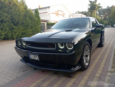 DODGE CHALLENGER