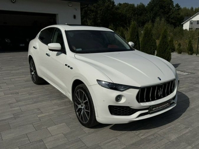 Maserati Levante 3.0v6 430KM Europa kamera panorama ledy navi skóry serwisowany 1..gwar