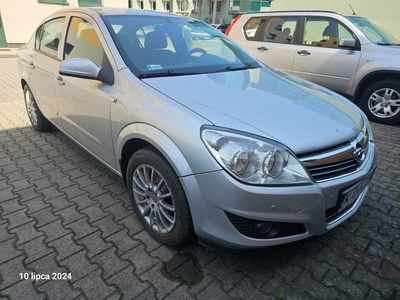 Opel Astra H