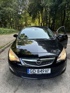 Opel Astra J 1.6 115koni