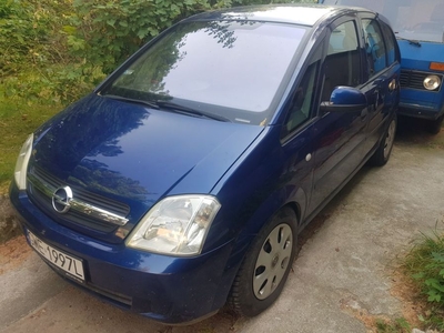 Opel Meriva 1,7 cdti uszkodzony