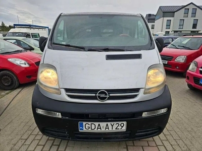 Opel Vivaro 2004r. 1.9 DTI 3 Osobowy Opłaty aktualne