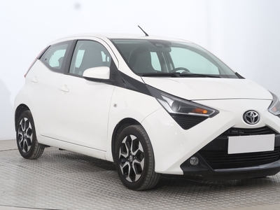 Toyota Aygo , Serwis ASO, Klima, Tempomat