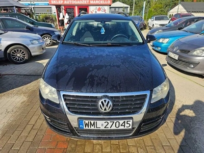 Volkswagen Passat 2.0 TDI 2005r. Klimatyzacja Opłaty aktualne