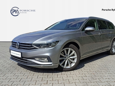 Volkswagen Passat B8 Variant 2.0 TDI SCR 240KM 2019