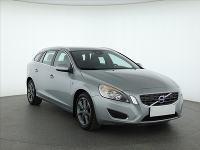 Volvo V60 I , Skóra, Navi, Klimatronic, Tempomat, Parktronic,