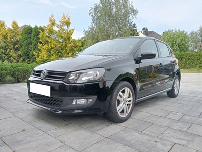 VW Polo V 1.2 benzyna 2013r. przebieg 105tys stan bardzo dobry