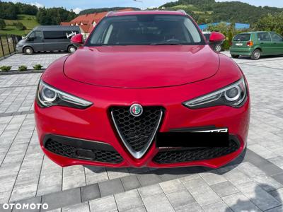 Alfa Romeo Stelvio 2.0 Turbo 16V AT8-Q4 Executive