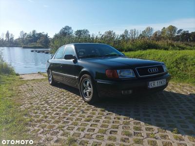 Audi 100 2.8