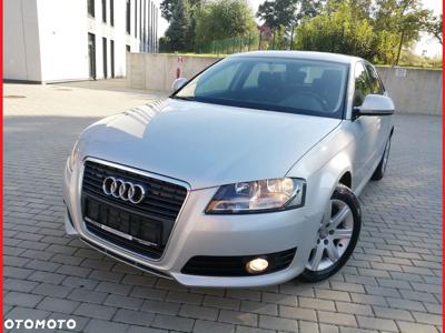 Audi A3 1.6 Sportback Attraction