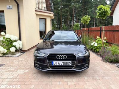 Audi A4 Avant 2.0 TDI DPF multitronic S line Sportpaket