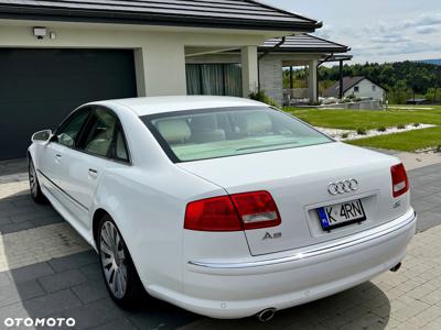 Audi A8 4.2 FSI Quattro