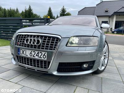 Audi S8 5.2 FSI Quattro