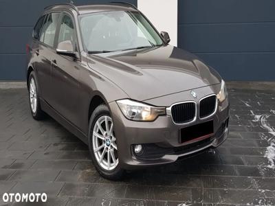 BMW Seria 3 318d