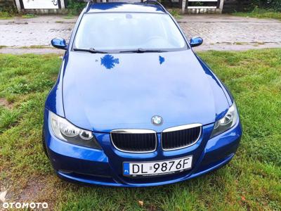 BMW Seria 3 318d DPF Touring