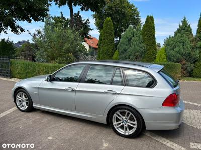 BMW Seria 3 318d DPF Touring Edition Exclusive