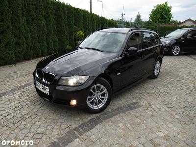 BMW Seria 3 318d DPF Touring Edition Exclusive