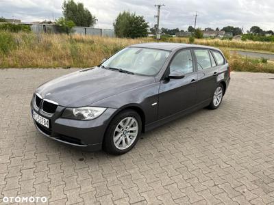 BMW Seria 3 318d