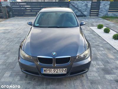 BMW Seria 3 318d