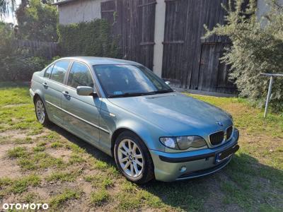 BMW Seria 3 318i