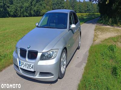 BMW Seria 3 318i