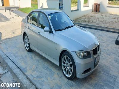 BMW Seria 3 318i