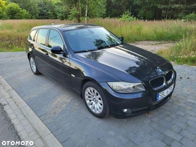 BMW Seria 3 318i Touring