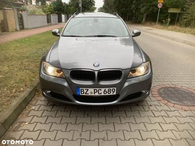 BMW Seria 3 318i Touring Edition Sport