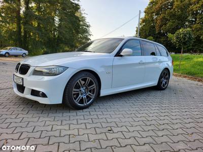 BMW Seria 3 320d DPF Touring