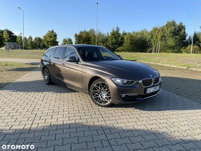 BMW Seria 3 320d Touring Luxury Line