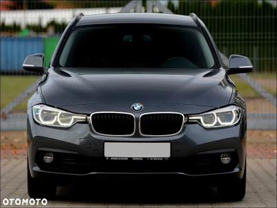 BMW Seria 3 320d Touring Luxury Line