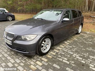 BMW Seria 3 320i