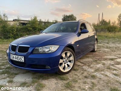 BMW Seria 3 320i