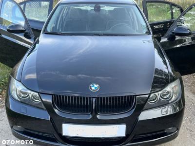 BMW Seria 3 320i