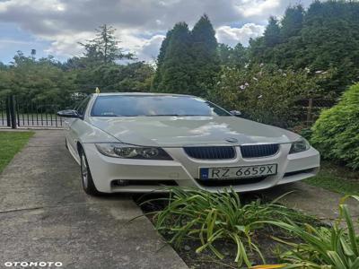 BMW Seria 3 320i