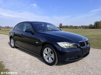 BMW Seria 3 320i